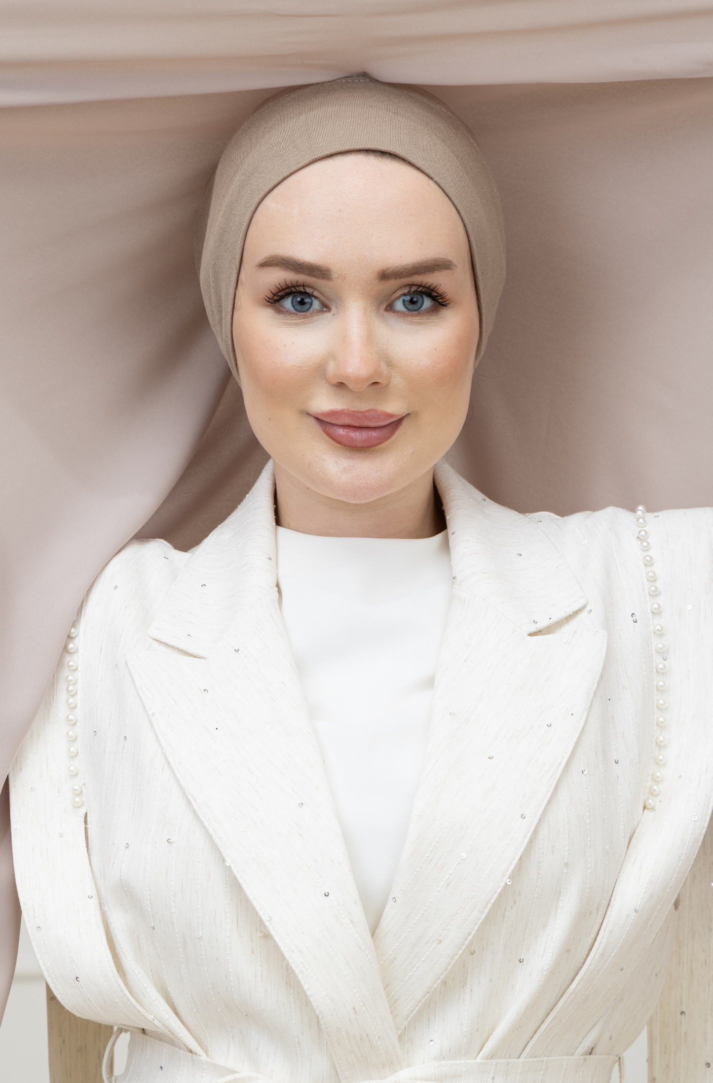 ✨ Borelisse™ Mıknatıslı Kendinden Boneli Şal✨